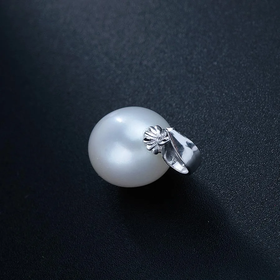 Pearl Trim Chain - Pendentif en perles pour femme, accessoires